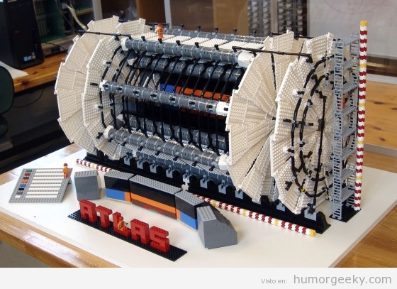LHC fabricado con piezas Lego