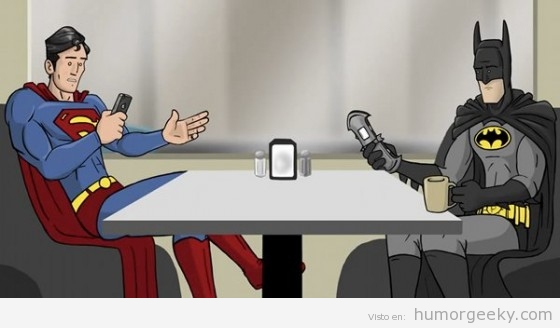 Batman y superman tienen problemas con sus teléfonos