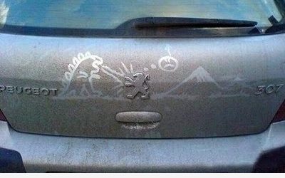 Godzilla vs peugeot