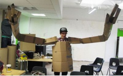 Construye este robot de cartón