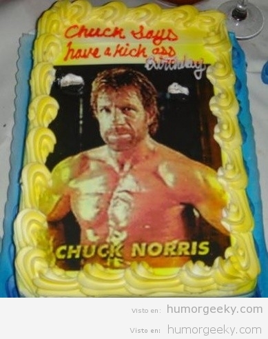 Chuck Norris te desea feliz cumpleaños