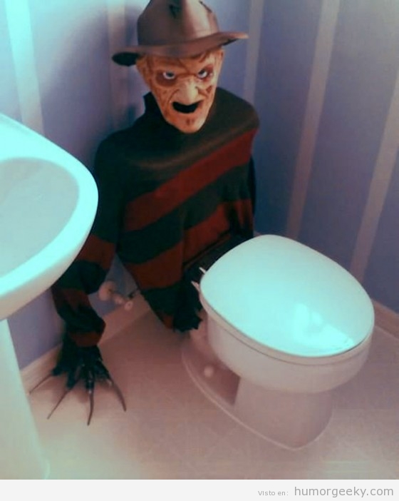 Cisterna con funda de Freddy