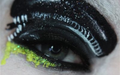 Maquillaje de ojos Alien