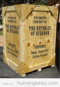 Solución para enviar a Julian Assange a Ecuador