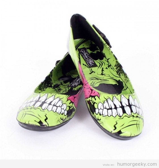 Zapatos de chica zombie