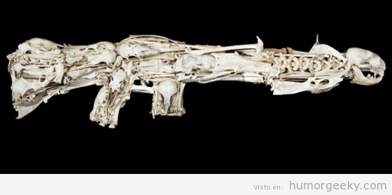 Armas hechas con huesos de animales