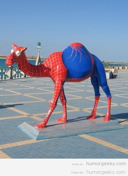 Camello Spiderman