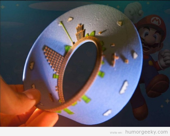 Cinta de Moebius con el decorado de Mario