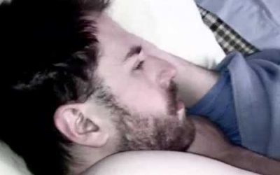 Despertándose a bofetadas