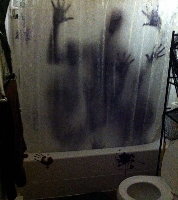 Cortina de ducha terrorífica