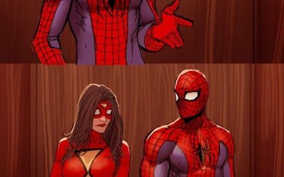 Los problemas de Spiderman y Spiderwoman con su traje apretao
