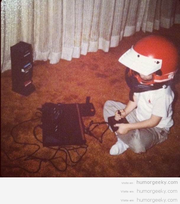 RT si cuando eras pequeño también jugabas así a los videojuegos de motos