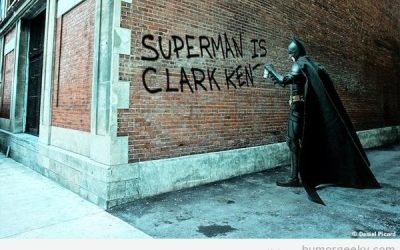 La manera que tiene Batman de trollear a Superman