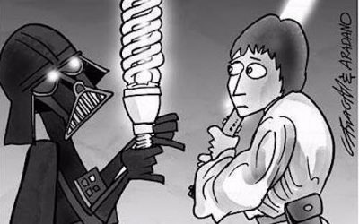 Darth Vader… qué es esa espada láser tan rara que llevas?