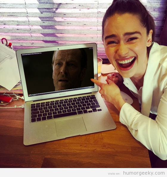 Memes graciosos Emilia Clarke 4