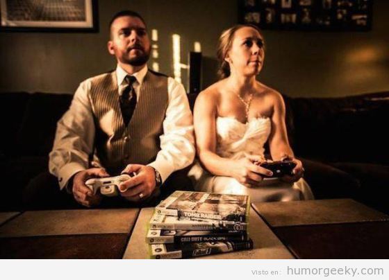 Foto friki, noche de bodas de dos gamers
