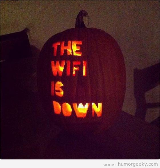 Calabaza terrorífica  para Halloween: no va el wifi