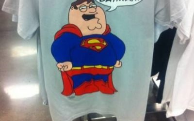 Camiseta de Peter Griffin vestido de Superman… Soy Batman!