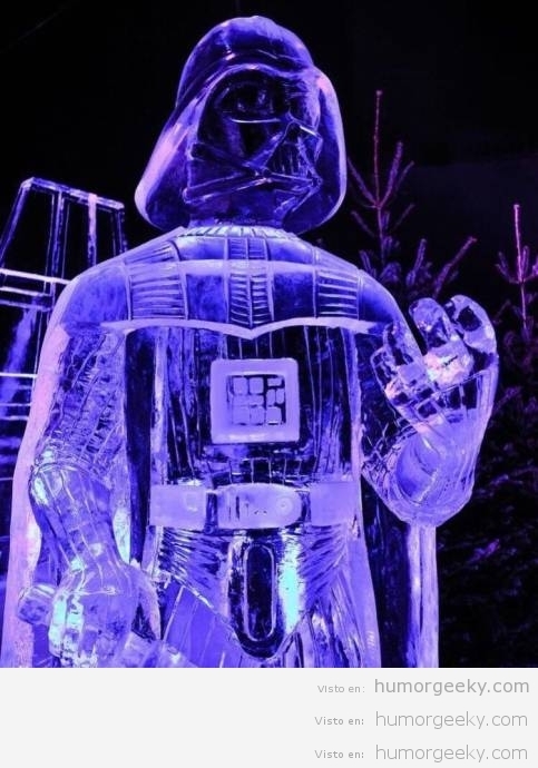 Una escultura de hielo de Darth Vader… cool!